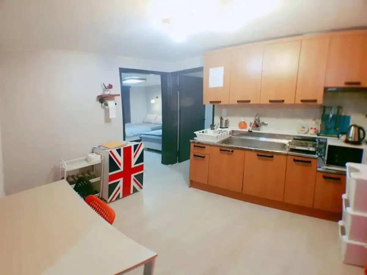 Apartament Z-1 The Art House #Yeontral Park #5Min To Hongdae Stn Seul 0*,  Korea Południowa
